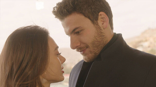 Melek Episodul 49 Rezumat