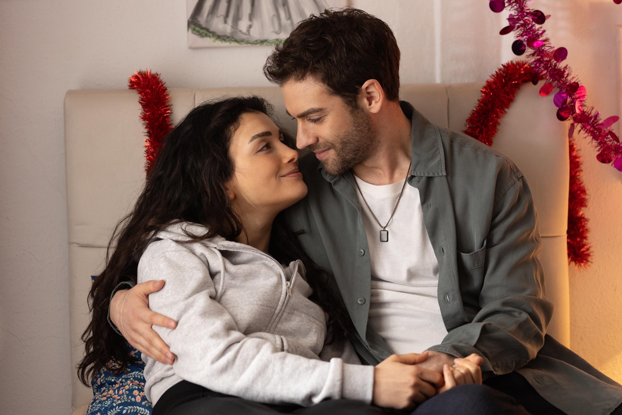 Inelul cu Safir Episoadele 63 si 64 Rezumat