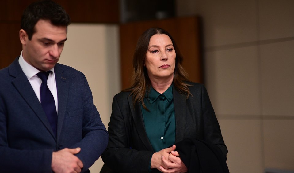 Minciuni de Familie Episodul 16 Rezumat