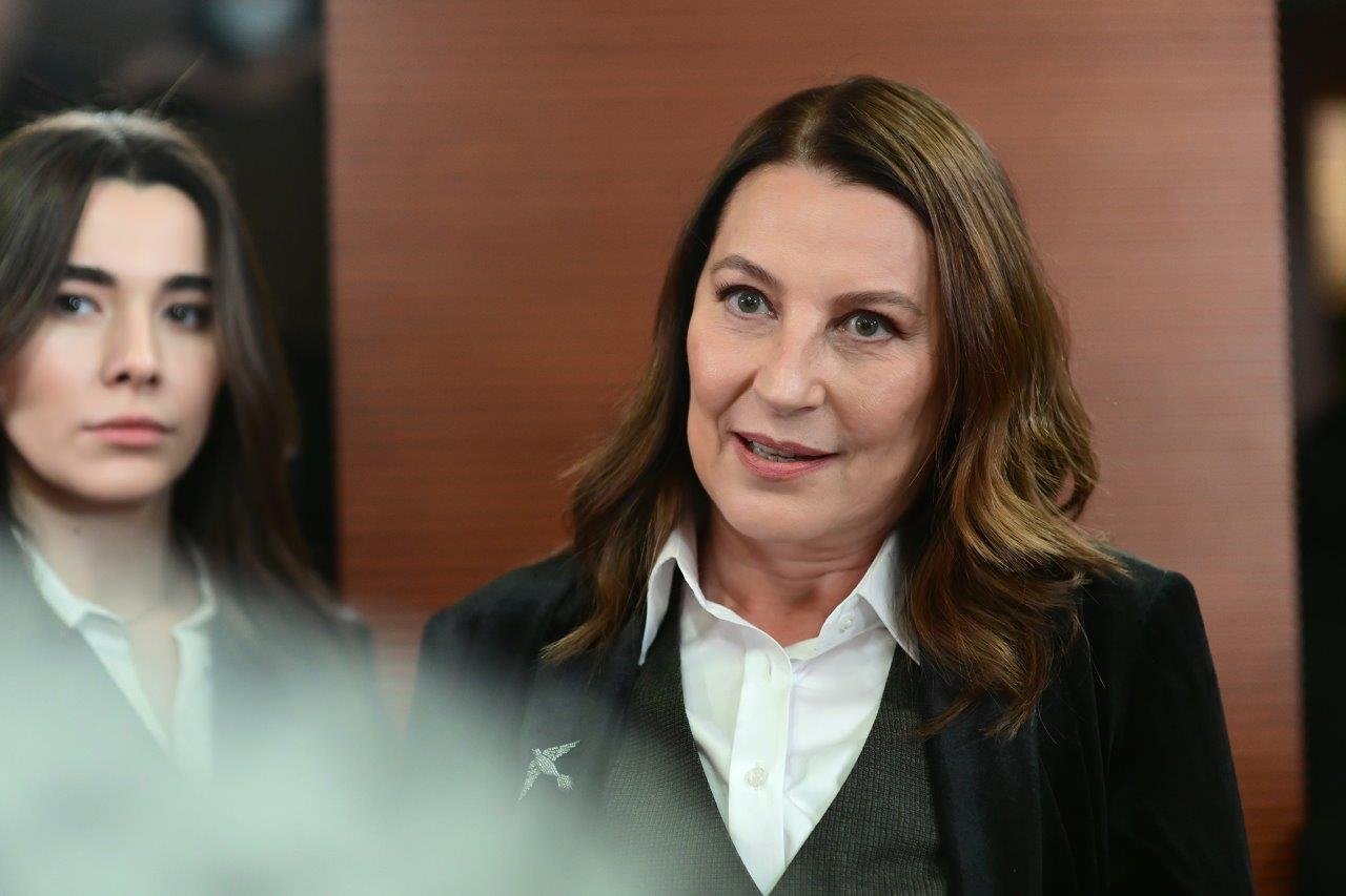 Minciuni de Familie Episodul 17 Rezumat