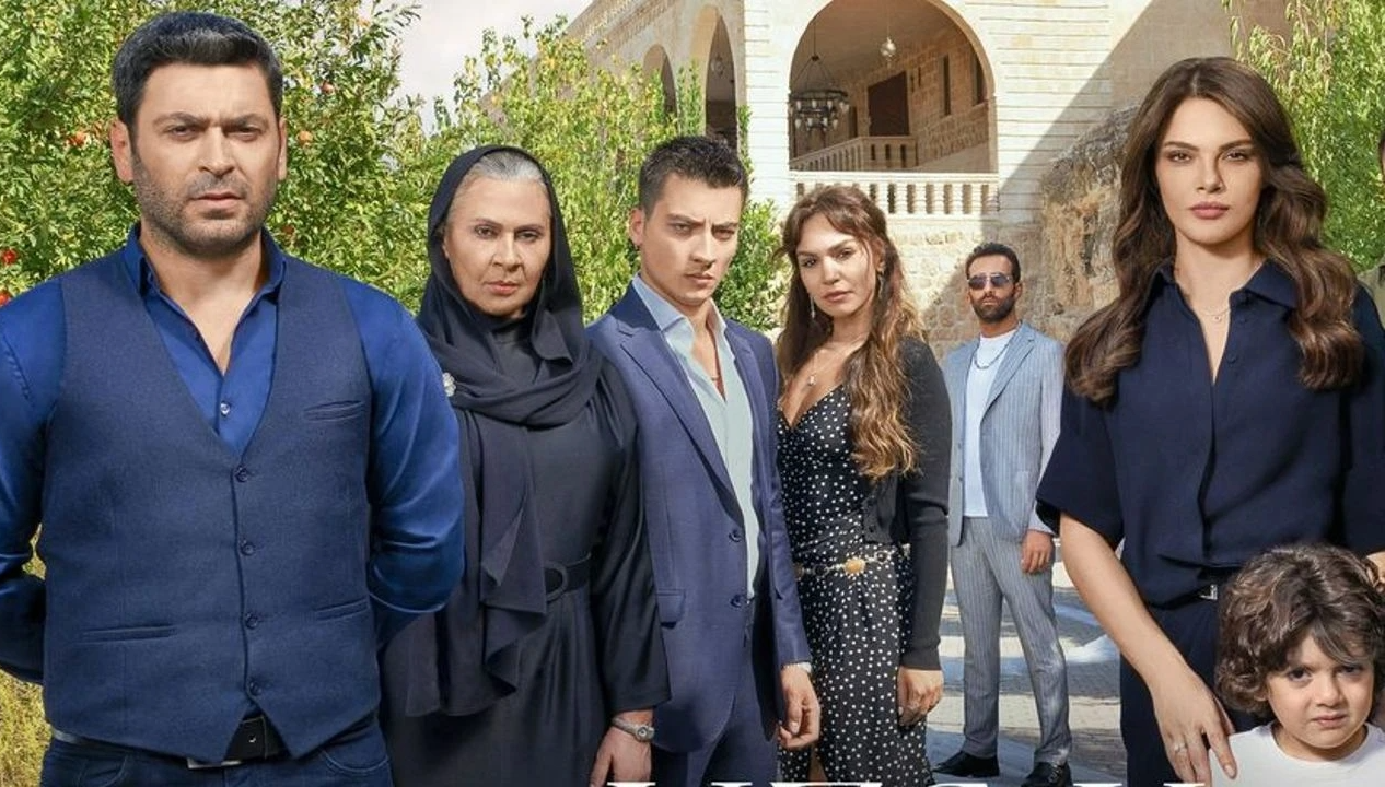 Serialul turcesc La Marginea Lumii Rezumat